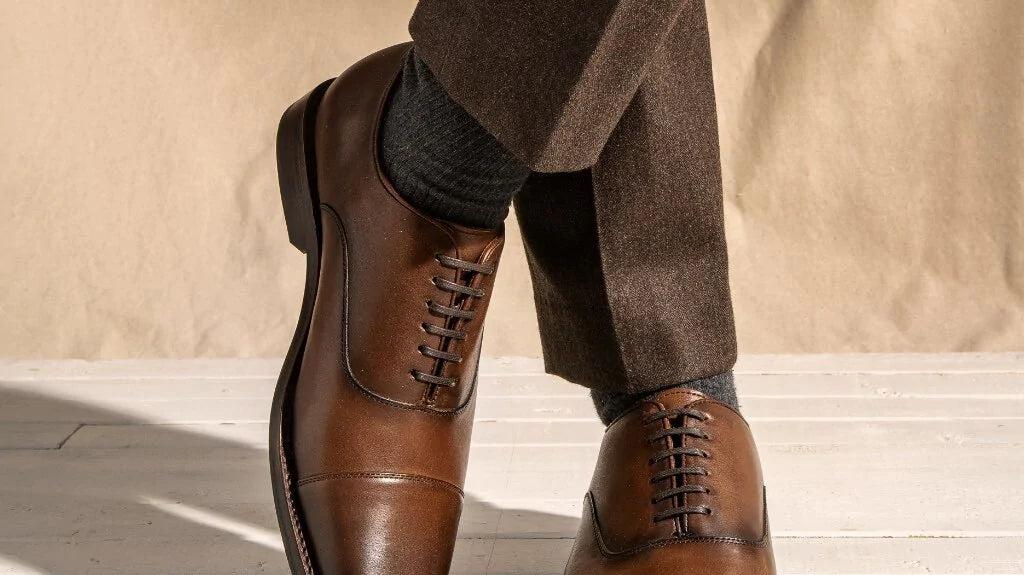 How to Wear Oxford Shoes for Men?