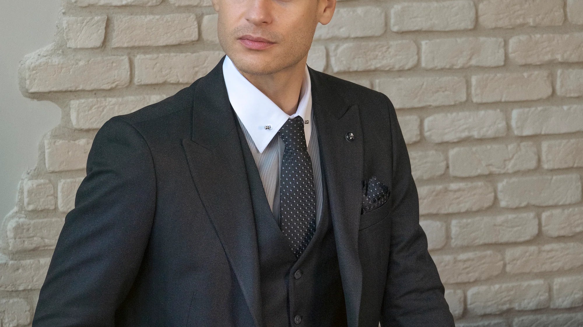 How to Wear a Black Suit