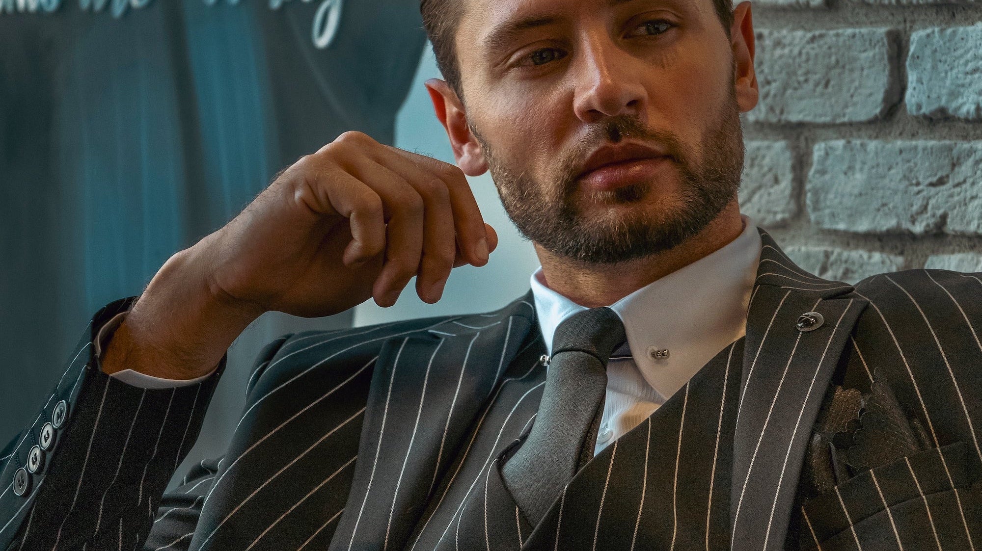 How to Wear a Pinstripe Suit?