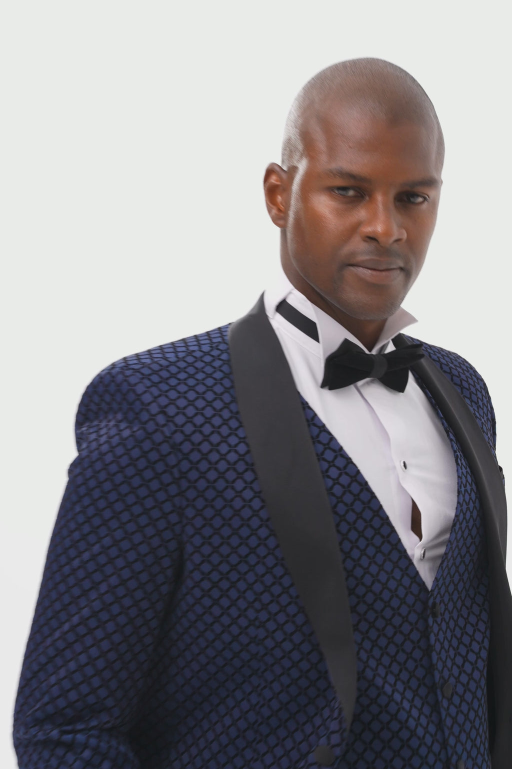 DIAMOND - Blue Velvet Dinner & Tuxedo Jacket | Jack Martin