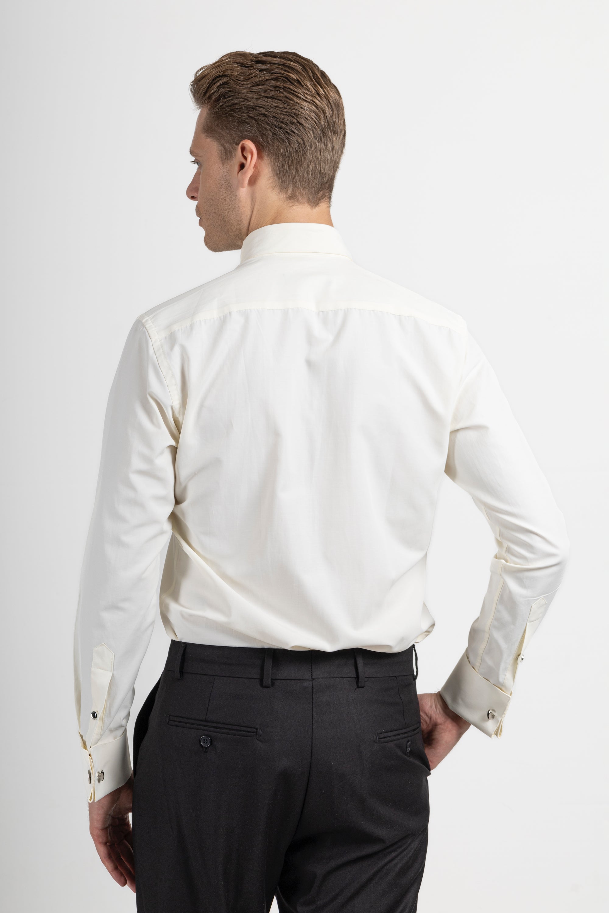 Off White Wing Collar Double Cuff Dress Shirt | Jack Martin Off White Wing Collar Double Cuff Dress Shirt | Jack Martin